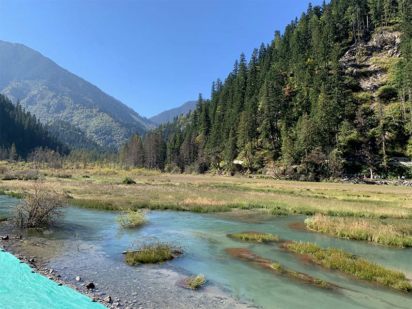Strolling Through Jiuzhaigou